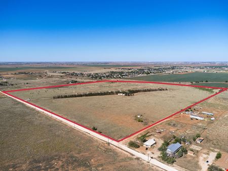 Photo of commercial space at 910 N County Road 1300 in Lubbock