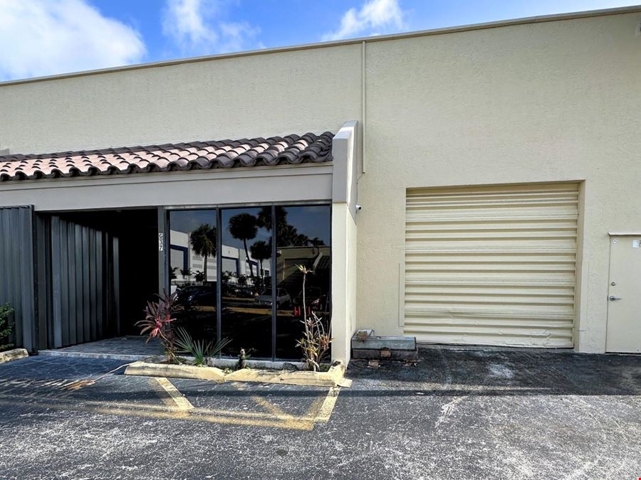 6175 NW 167 Street G37