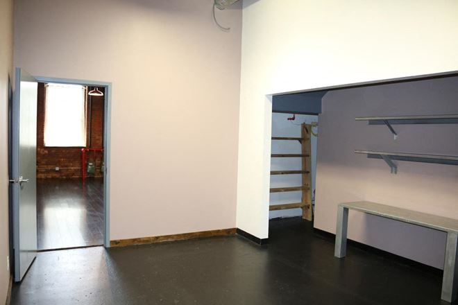 COMMERCIAL LOFT SPACE - WEST SIDE CLEVELAND