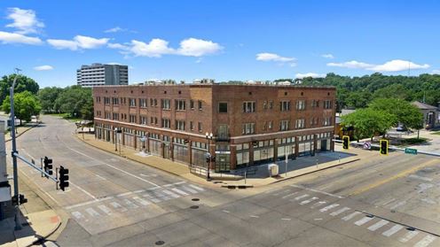 Marquette Place Apartments