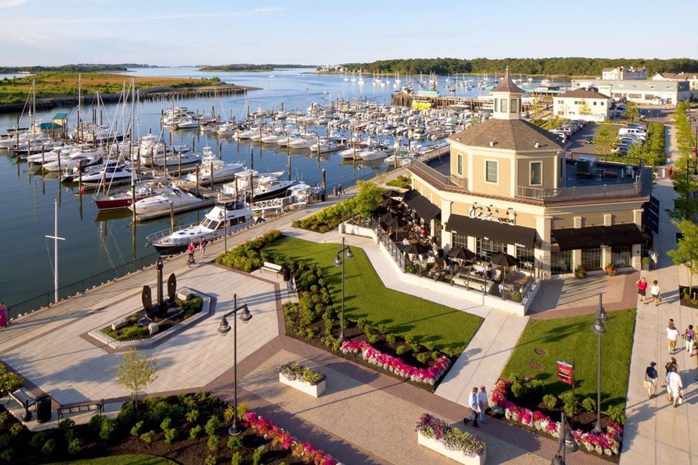 The Launch at Hingham Shipyard