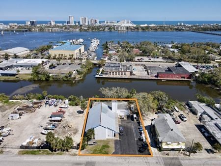 Photo of commercial space at 635 N Beach St in Daytona Beach