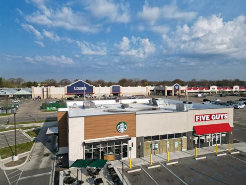 Clinton Twp Starbucks Center