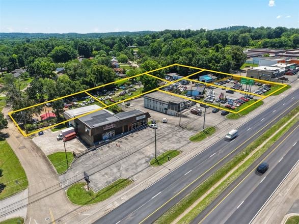 5855 Clinton Hwy