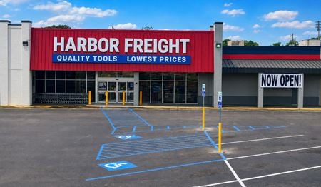 Retail space for Rent at 163 N Brindlee Mountain Pky. Arab, AL in Arab