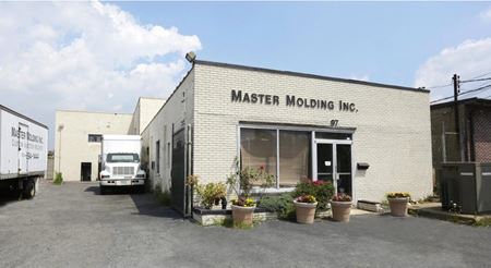 Photo of commercial space at 97 Gazza Boulevard in Farmingdale