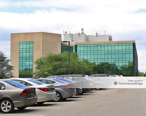 Radnor Financial Center - 201 King of Prussia Road