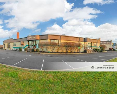 Photo of commercial space at 3155 Terwood Road in Willow Grove