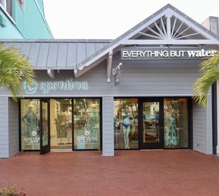 Retail space for Sale at 331 John Ringling Blvd in Sarasota
