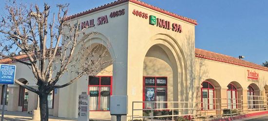 California Oaks Center