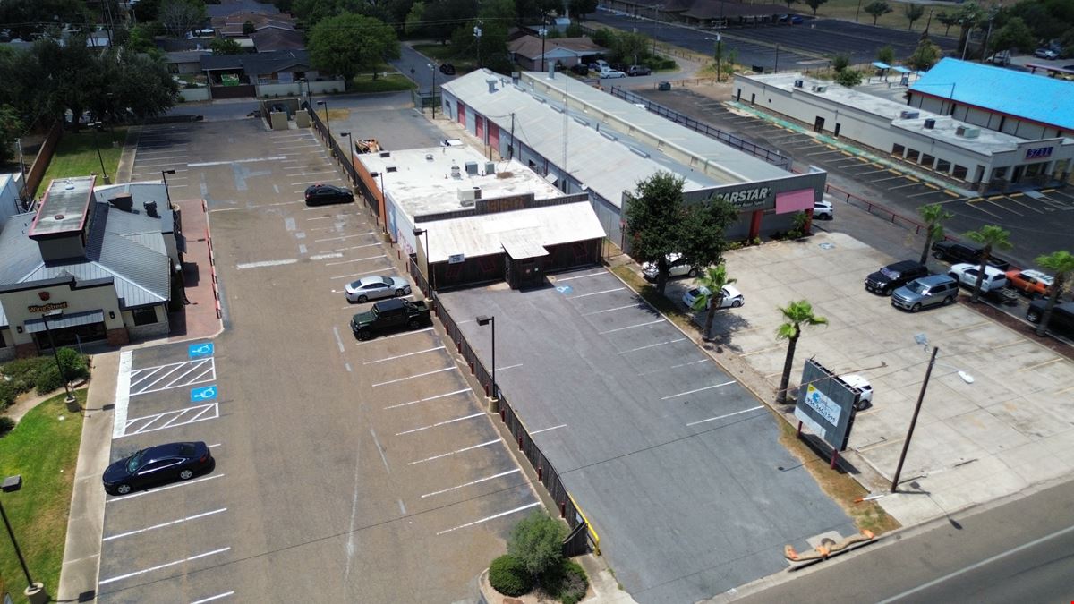 3619 N. 10th St.-Lone Star Bar-B-Que