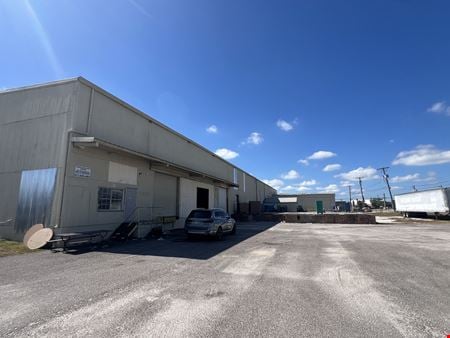 Industrial space for Rent at 5705 E Hanna Ave in Tampa