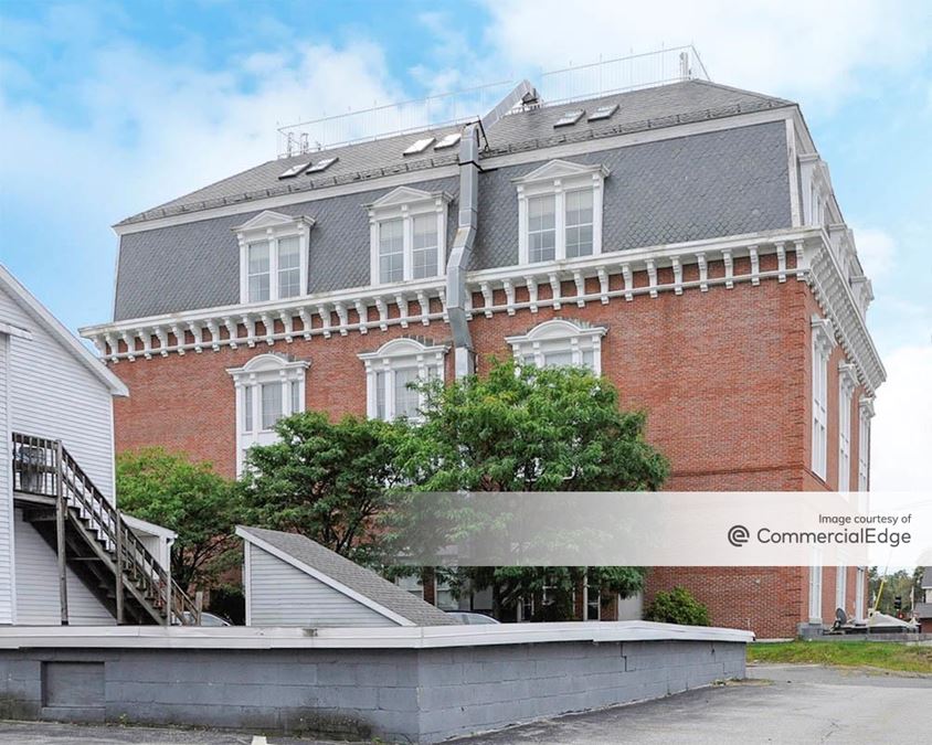 4 West Main Street, Northborough, MA 01532