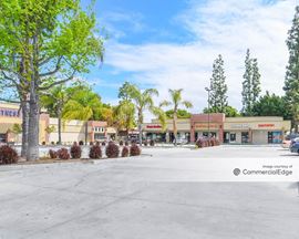Del Amo Plaza
