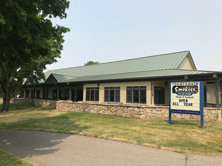 Retail space for Sale at 25555 W River Road in Grosse Ile