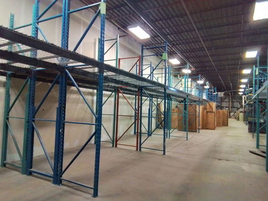 PRICE DROP: 6k sqft shared industrial warehouse in Brampton
