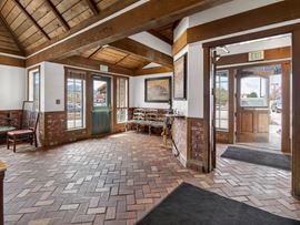 Academy & Woodmen Restaurant Space (Former Mimi's Café)