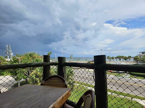 17501 Harbour Point Dr.