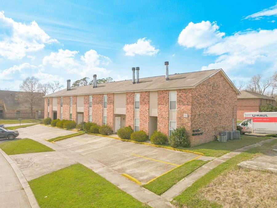 Fully Occupied Multifamily Portfolio near Health Corridor