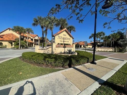 725 N A1A Suite D105 Jupiter FL 33477