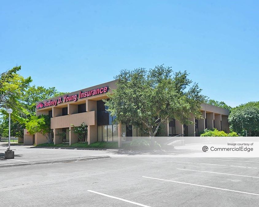 4445 West Ledbetter Drive 4445 West Ledbetter Drive Office Building