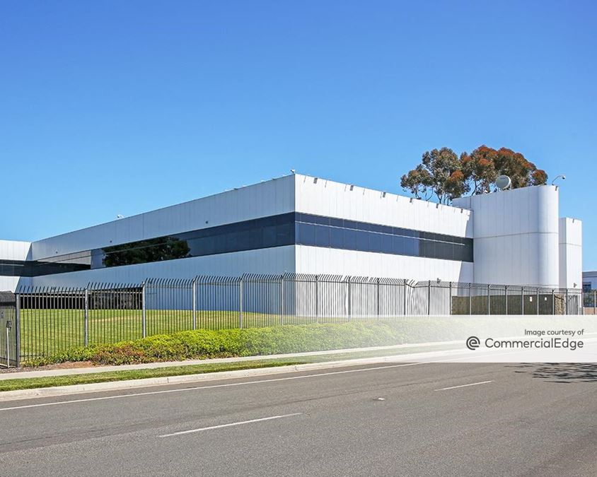 Lightwave Corporate Center
