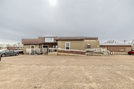 206 S Roosevelt Rd