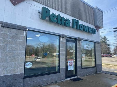 Retail space for Rent at 3233 W Saginaw St in Lansing
