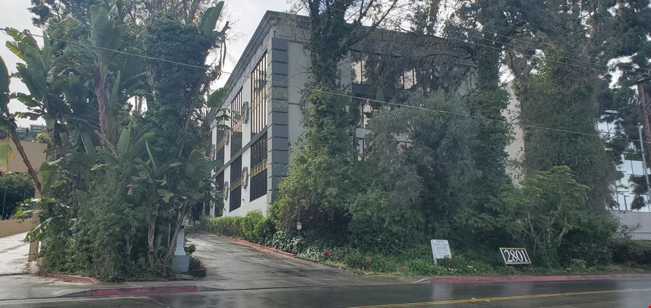 2801 Camino Del Rio South