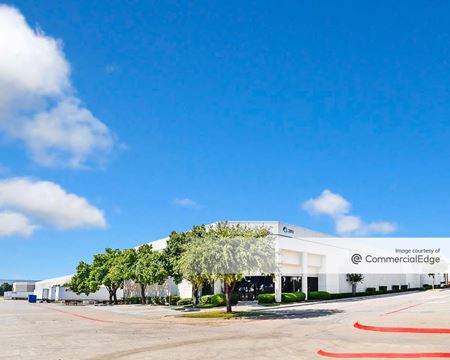 Industrial space for Rent at 2951 North Great Southwest Pkwy in Grand Prairie