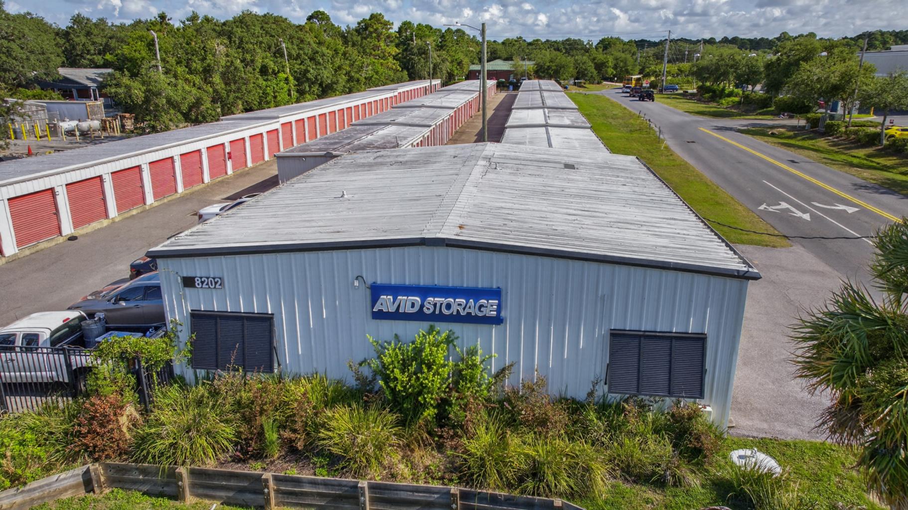8202 Navarre Pkwy, Navarre, FL 32566
