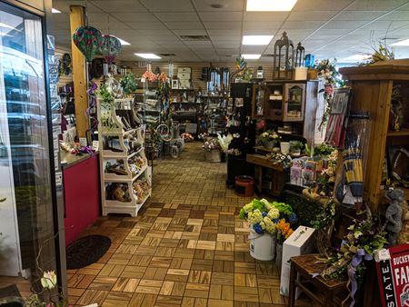 Artisan Floral and Gift Boutique - Bryan