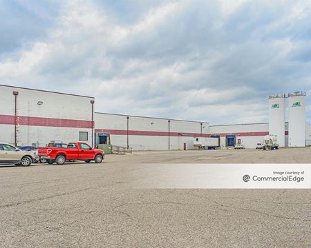 Photo of commercial space at 2945 Davison Road in Flint
