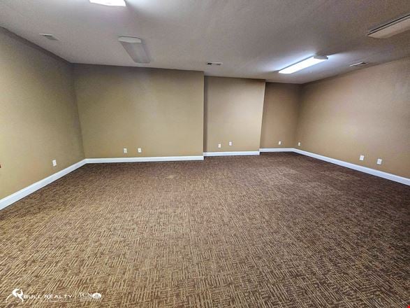 Holly Springs Office Suite | ±1,300 SF