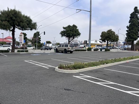Arbor Plaza