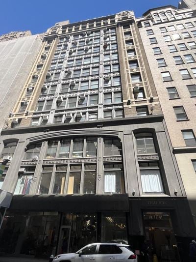 241 W 37th Street