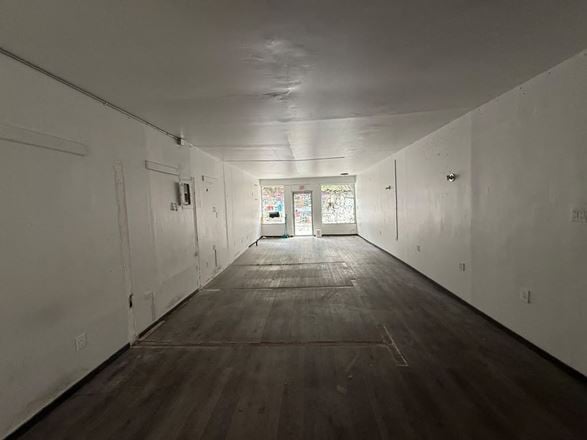 309 Bedford Ave