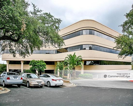 Greystone Plaza