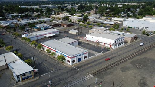 Farmers Exchange Complex