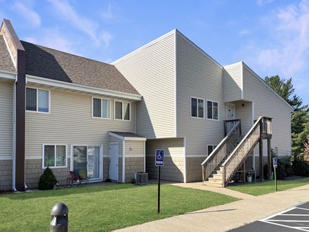 Photo of commercial space at 401 River Run Drive in Macomb