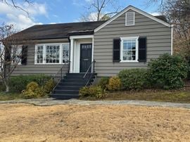 1991 Rockledge Rd NE