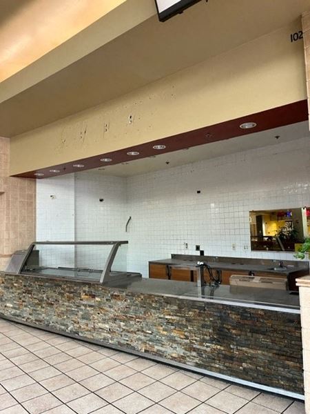 102      Space Photo Gallery 3