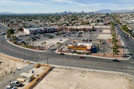 La Bonita Plaza