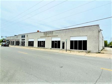 Photo of commercial space at 505 N. Poplar in Newton