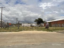 1139 NW 4th St