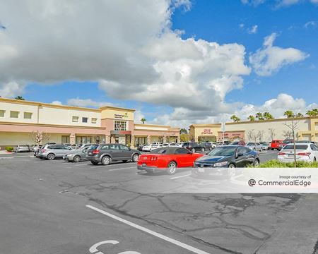 Retail space for Rent at 2090 North Bellflower Blvd in Long Beach
