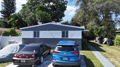 For Sale: Duplex in Hollywood near Hollywood Boulevard