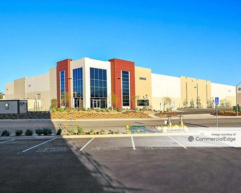 Majestic Freeway Business Center - Building 6
