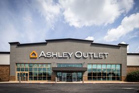 Ashley Furniture Plaza