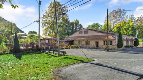 Stoney Creek Inn